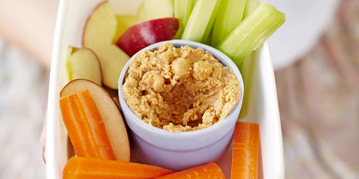 10-healthy-snacks-peanut-houmous